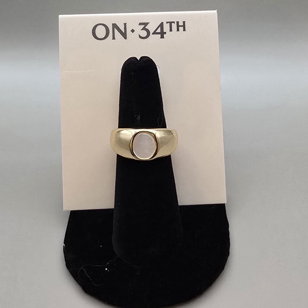 Ring Gold Modern Circular Ring ON:34TH